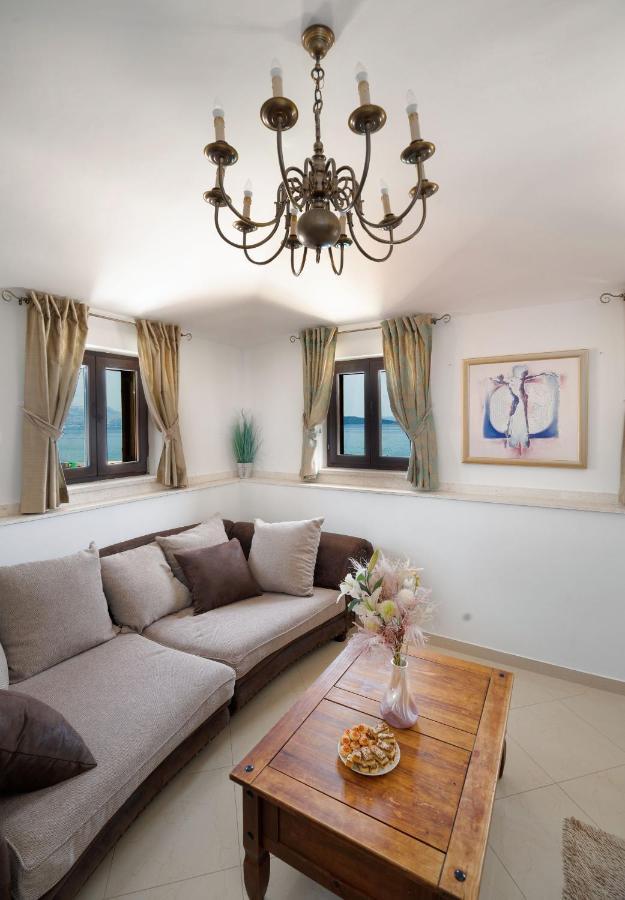 Luxury Apartments Perko Kastela Ngoại thất bức ảnh